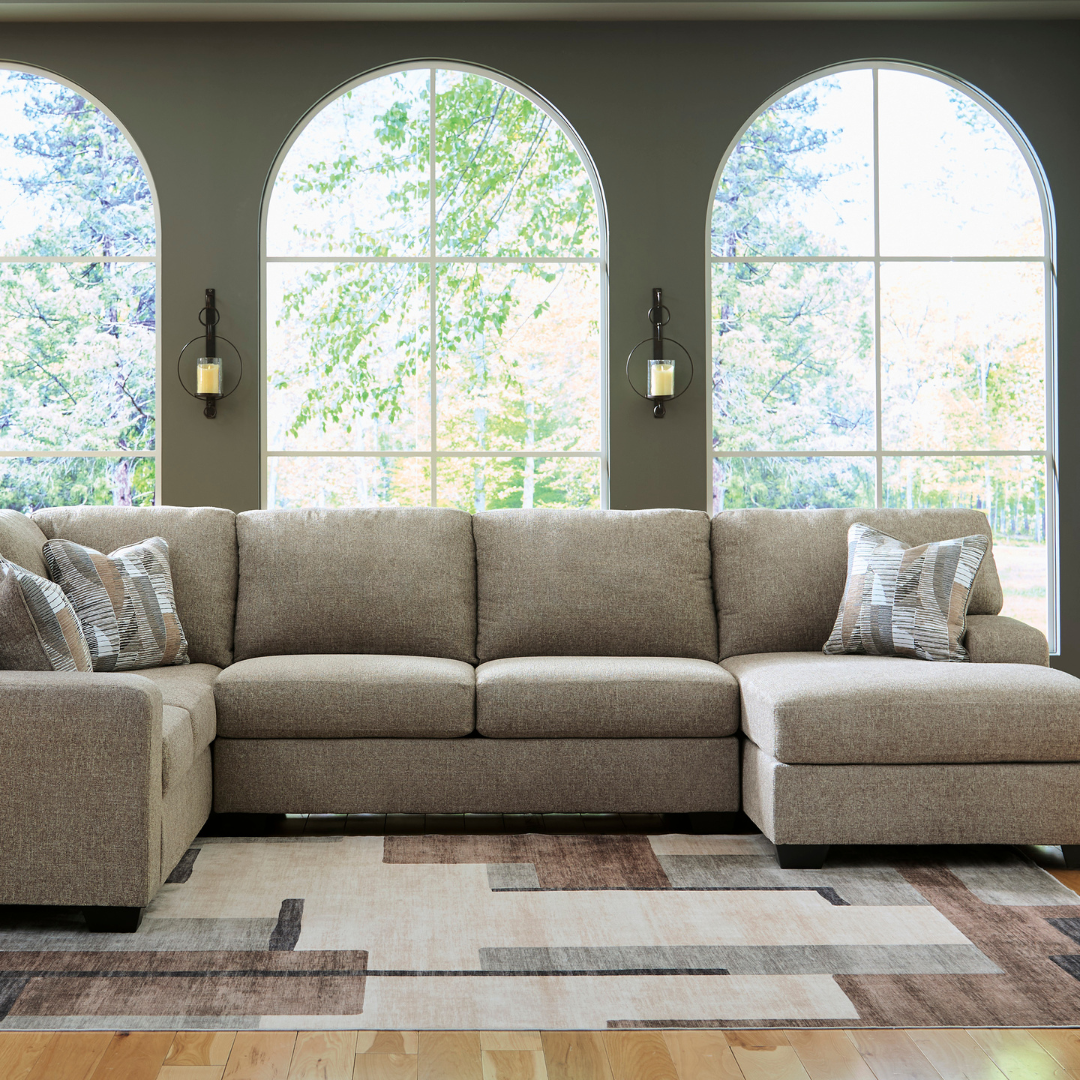 Newellen U-Shaped Sectional