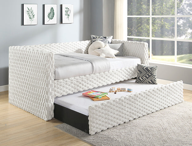 Molly Daybed with Pullout Trundle