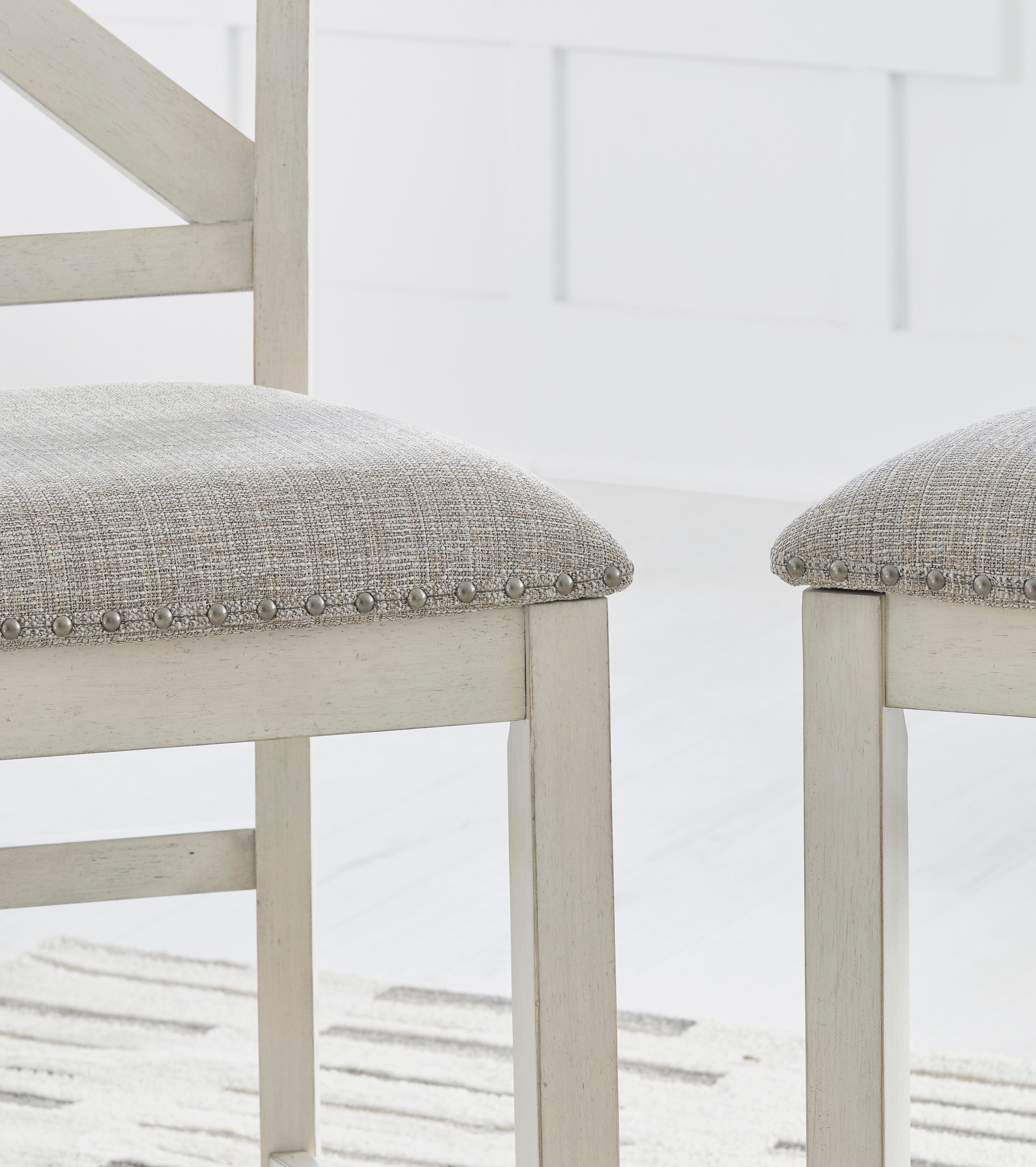 Robbinsdale Barstool - Dream Decor