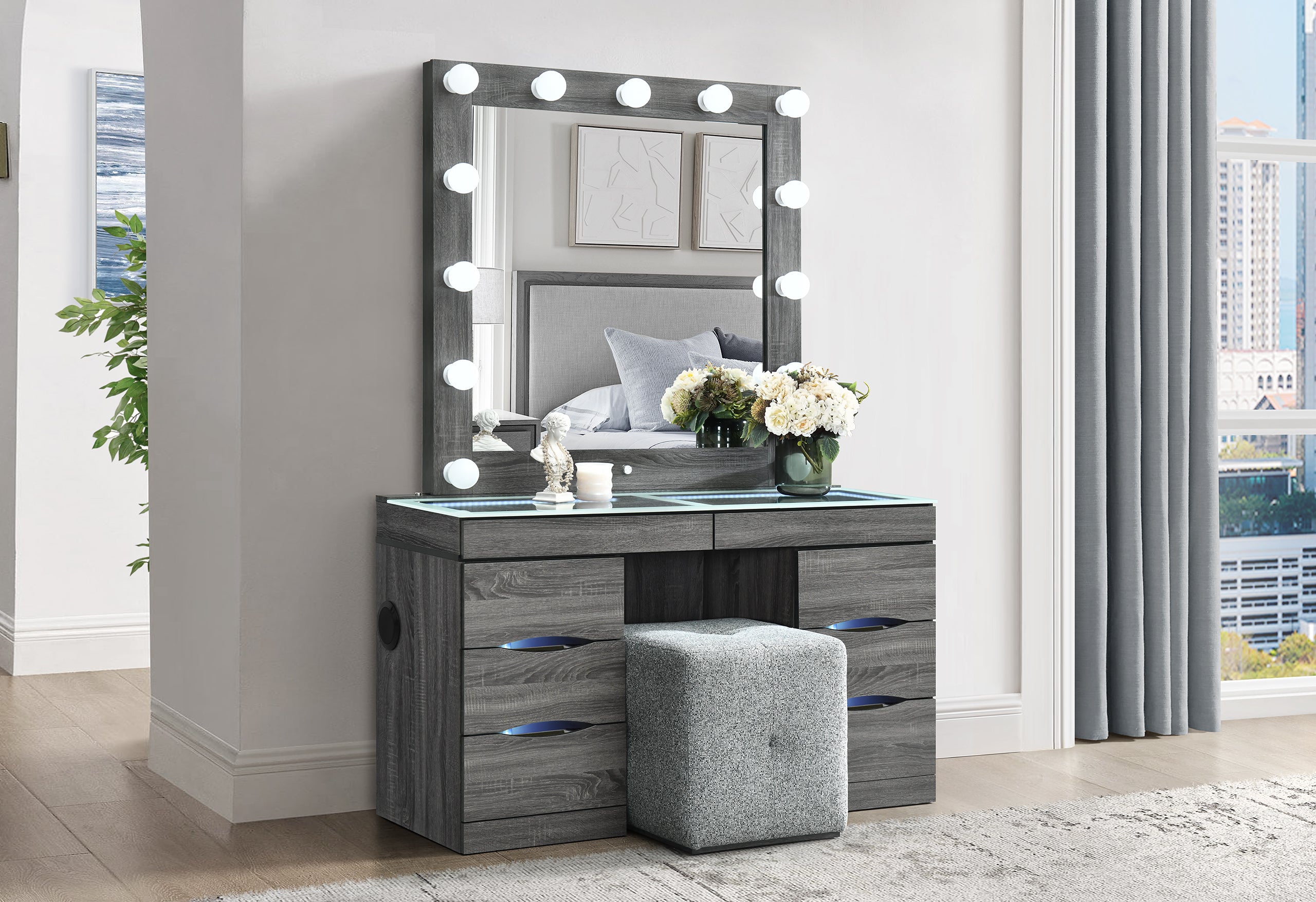 Lexi Vanity Set with Stool