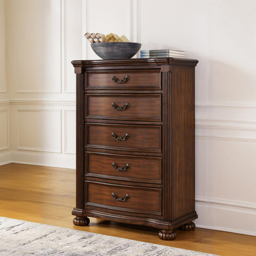 Lavinton Chest