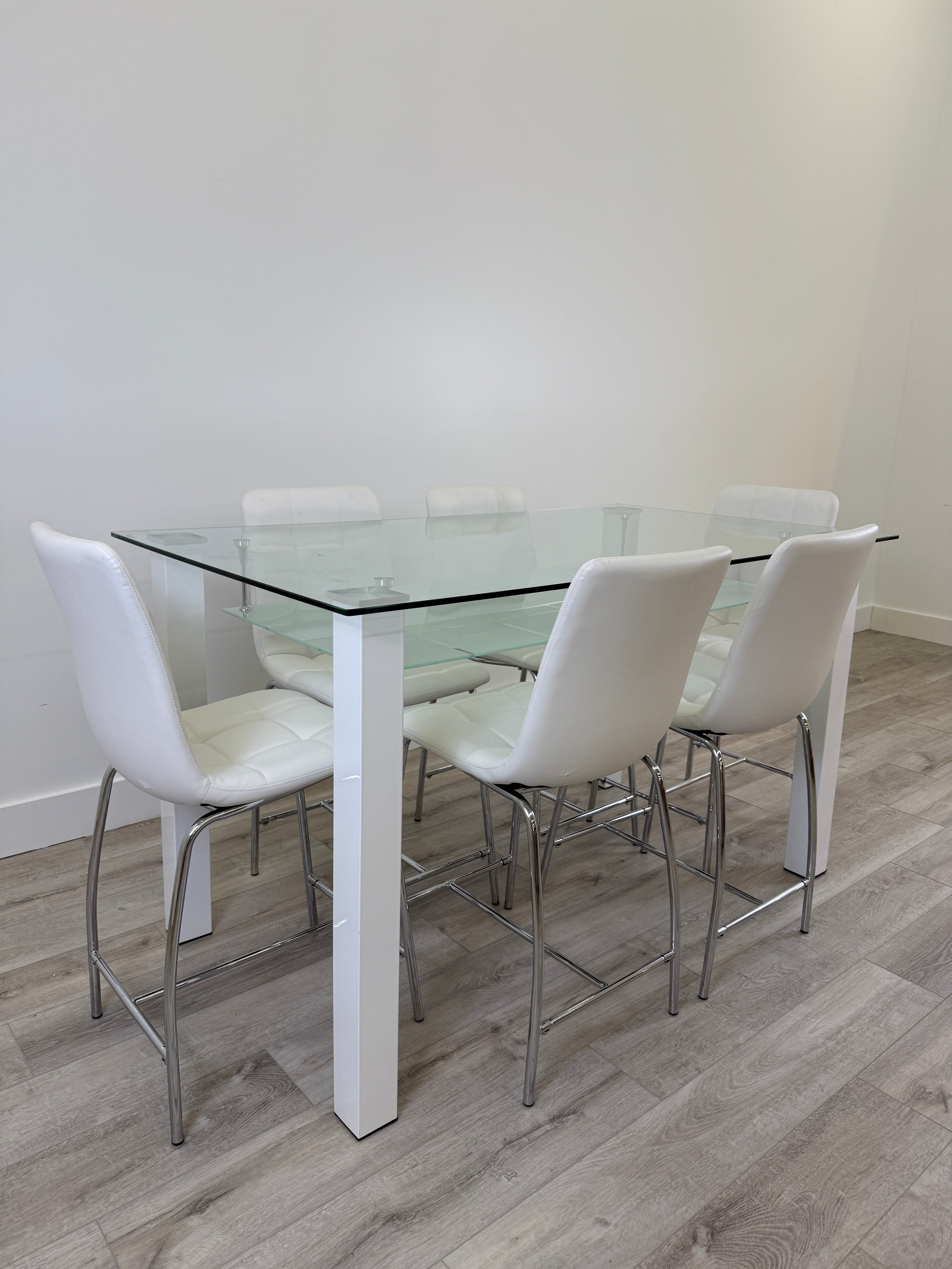 Napa Dining Room - Dream Decor