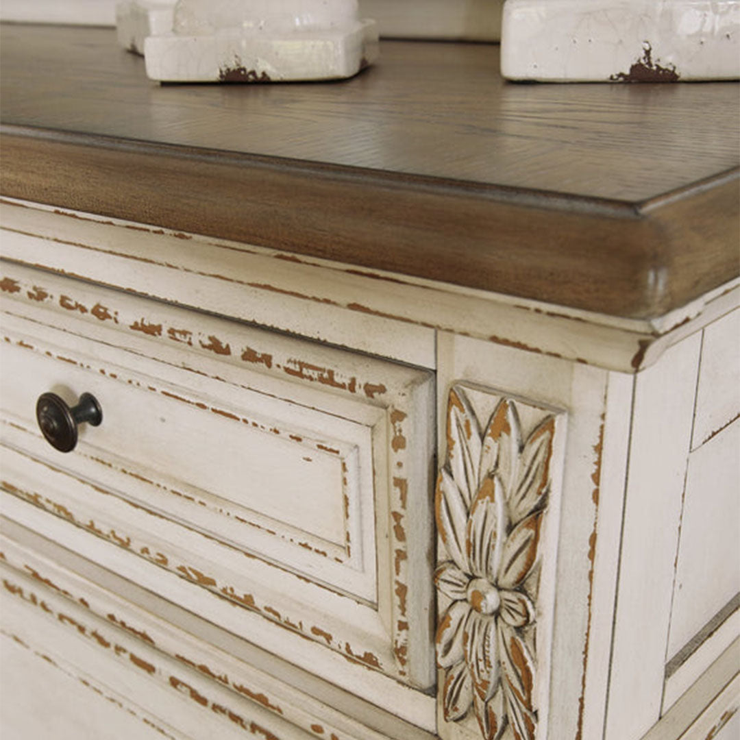 Realyn Dresser - Dream Decor