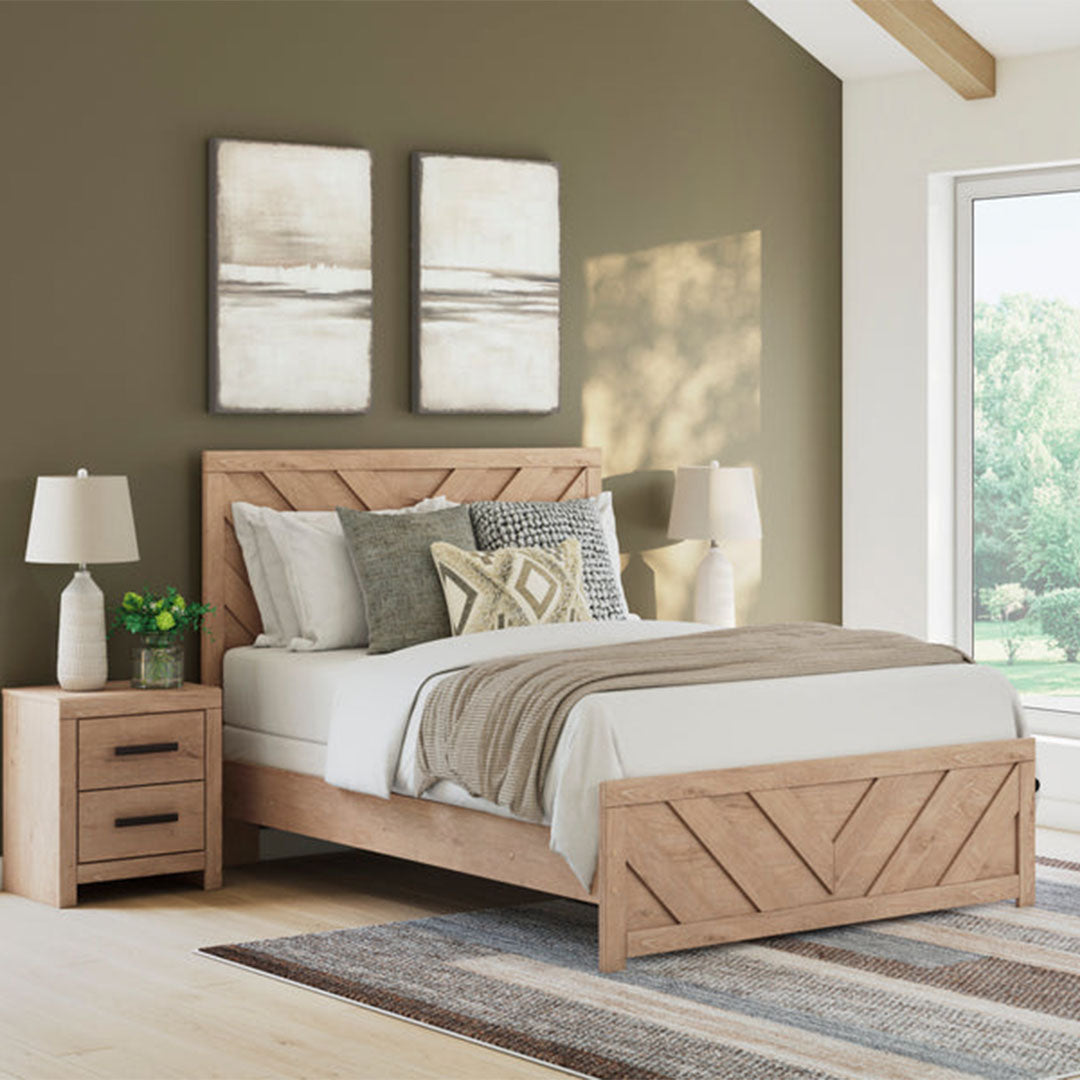 Sanginlane Panel Bed - Dream Decor