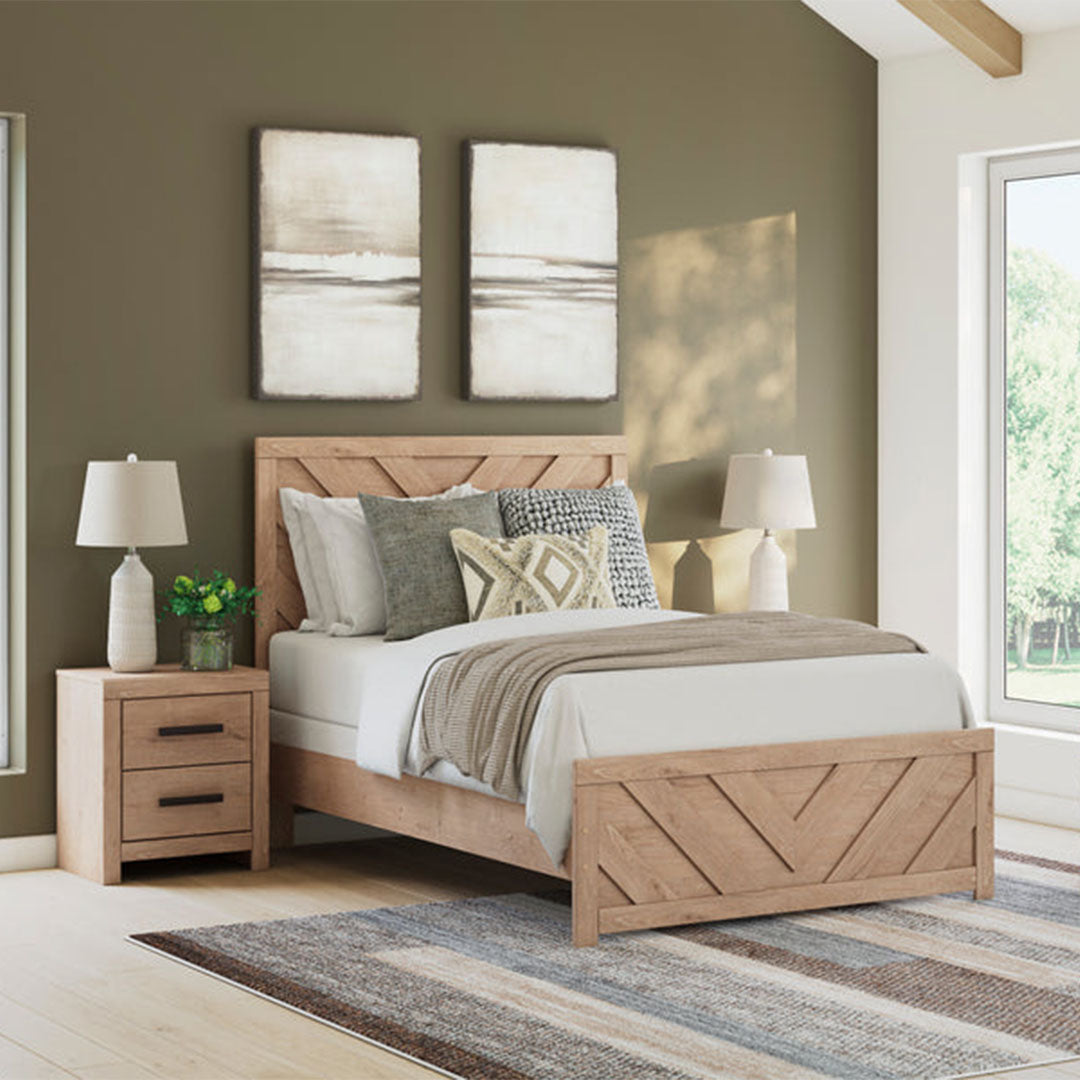 Sanginlane Panel Bed - Dream Decor