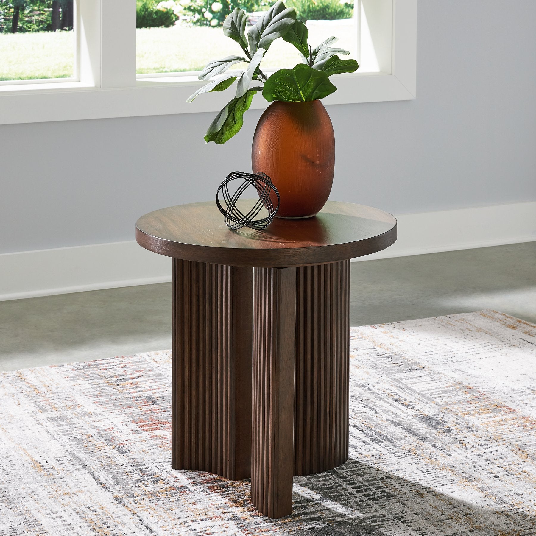 Korestone End Table - Dream Decor