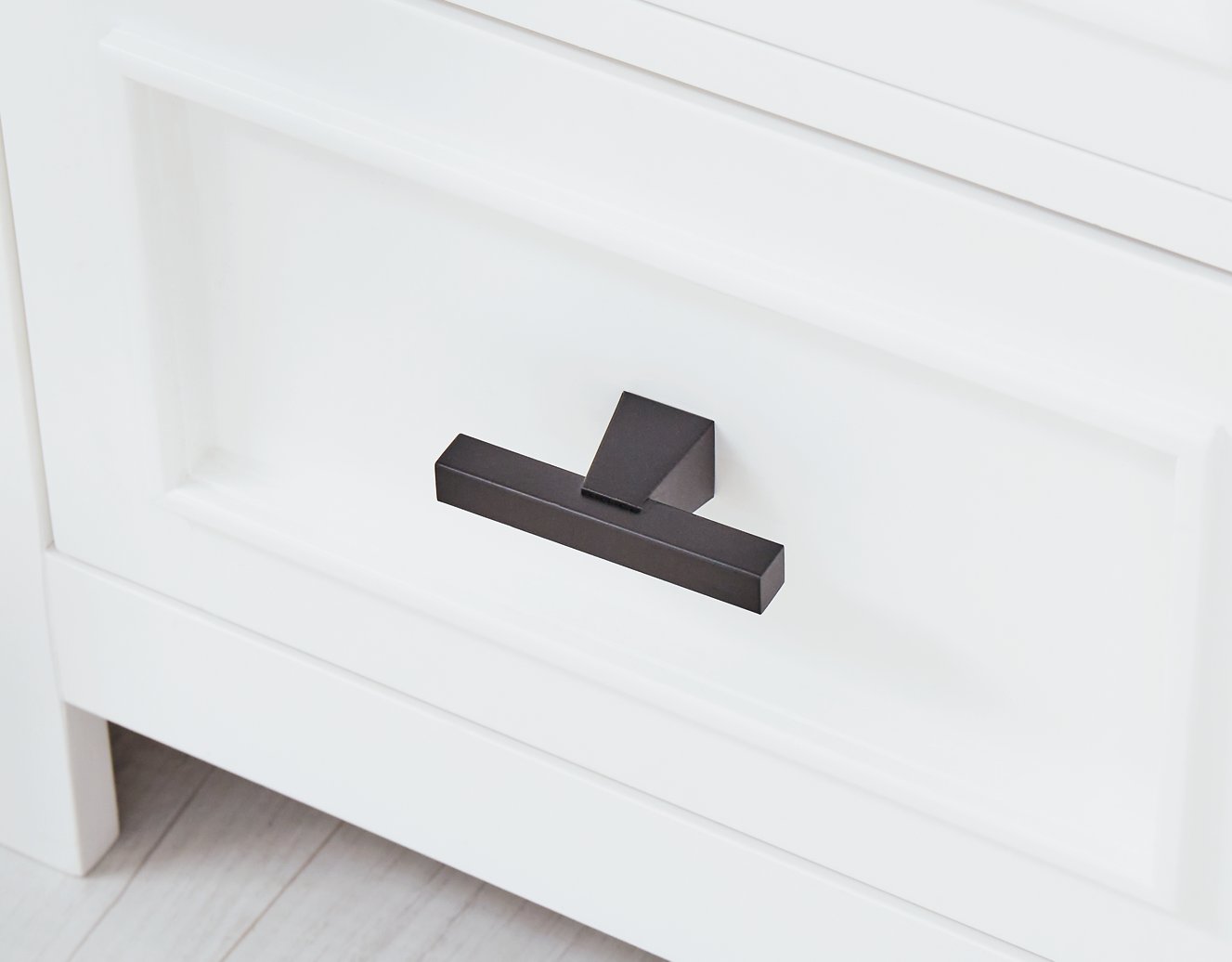 Ashbryn 74" TV Stand - Dream Decor