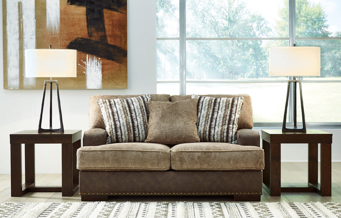 Alesbury Loveseat