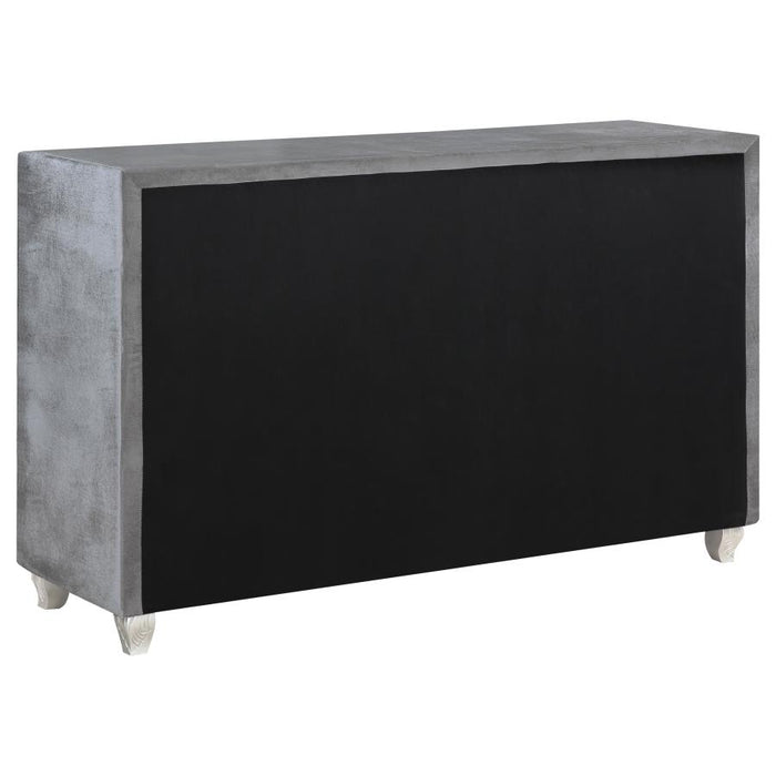 Deanna 7-drawer Dresser
