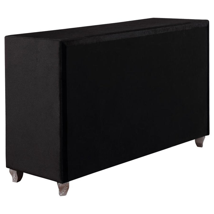 Deanna 7-drawer Dresser