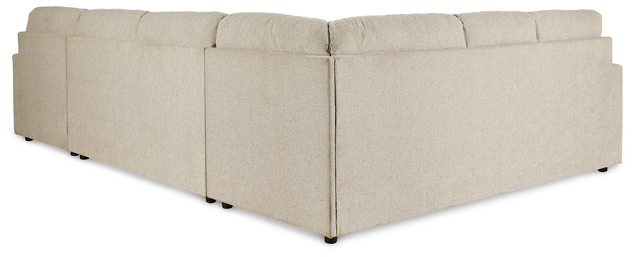 Edenfield 3-Piece Sectional with Chaise Linen