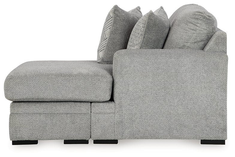 Casselbury Sectional with Chaise