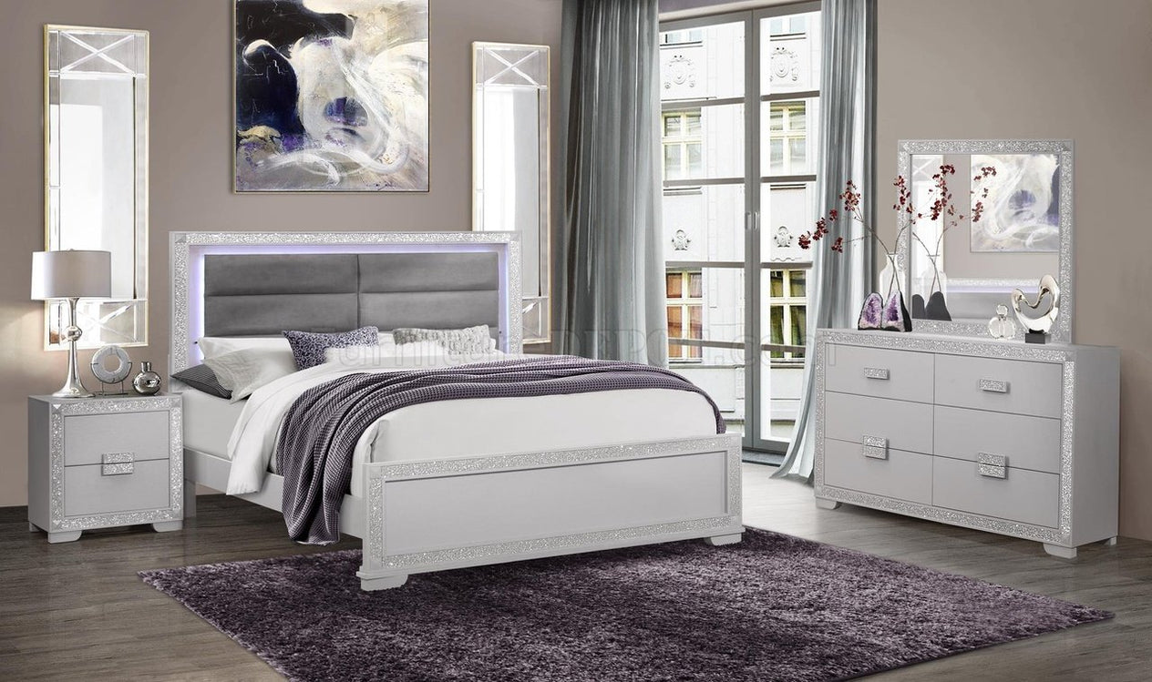 Chalice Silver Bedroom Set with Led
