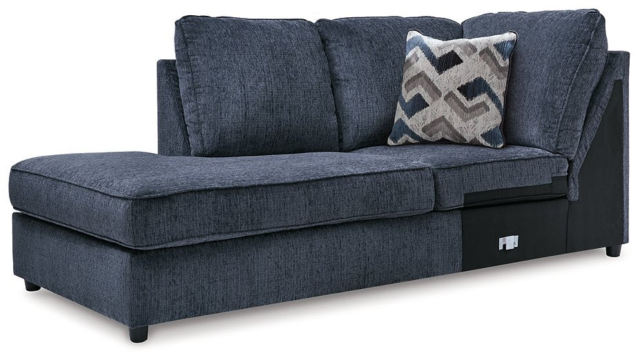 Albar Place Sectional - Spacious Room Seating