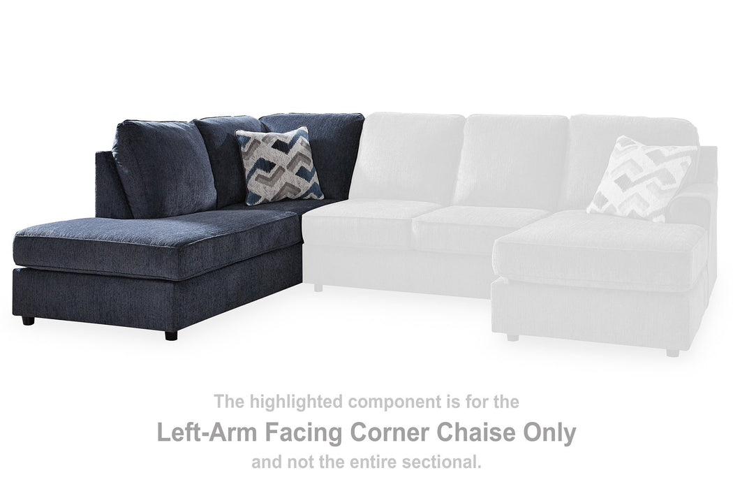 Albar Place Sectional - Spacious Room Seating