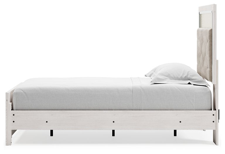 Altyra Upholstered Bed