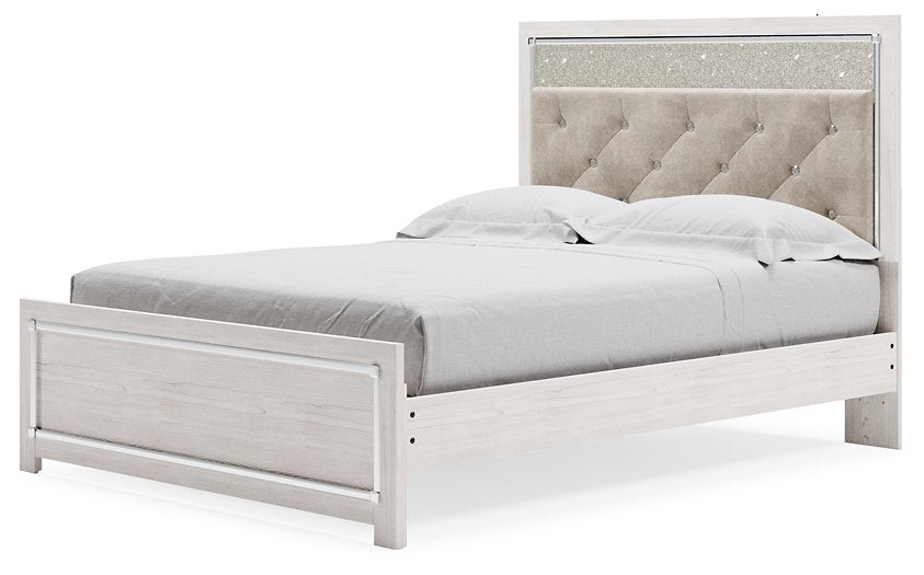 Altyra Upholstered Bed