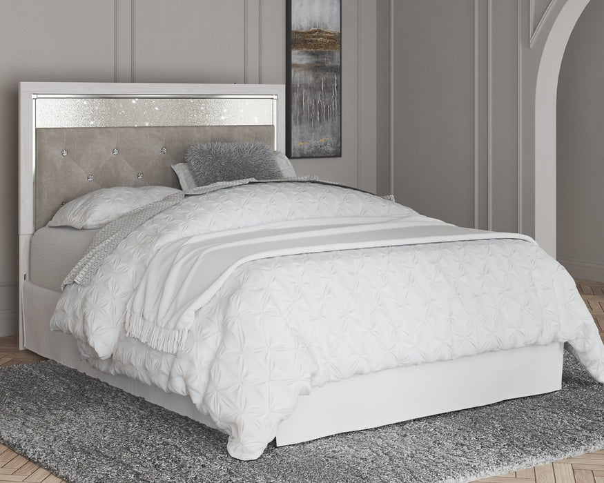 Altyra Upholstered Bed