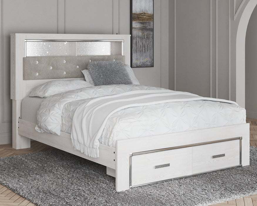 Altyra Upholstered Bed