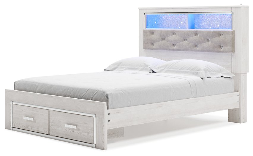 Altyra Upholstered Bed