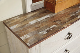 Willowton Nightstand - Dream Decor