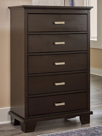 Covetown Chest