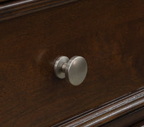 Danabrin Chest