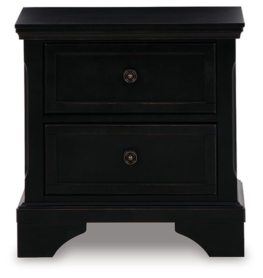 Chylanta Nightstand