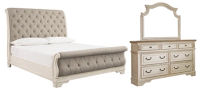 Realyn Bedroom Set