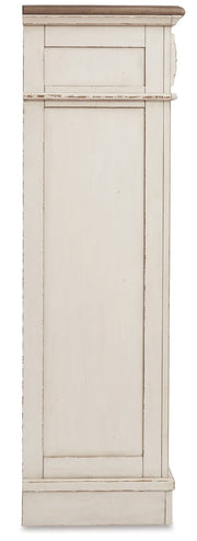 Realyn Chest