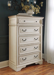 Realyn Chest