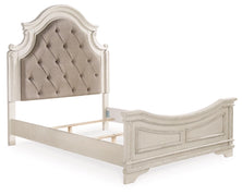 Realyn Upholstered Bed - Dream Decor