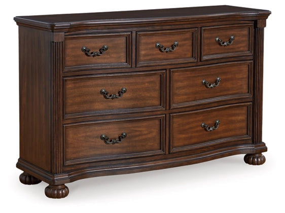 Lavinton Dresser - Dream Decor