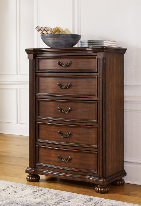 Lavinton Chest