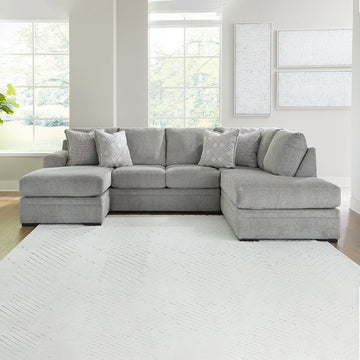Casselbury Sectional with Chaise 6