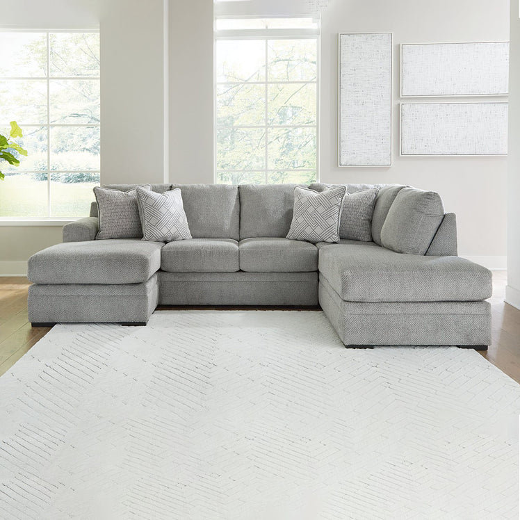 Casselbury Sectional with Chaise 6