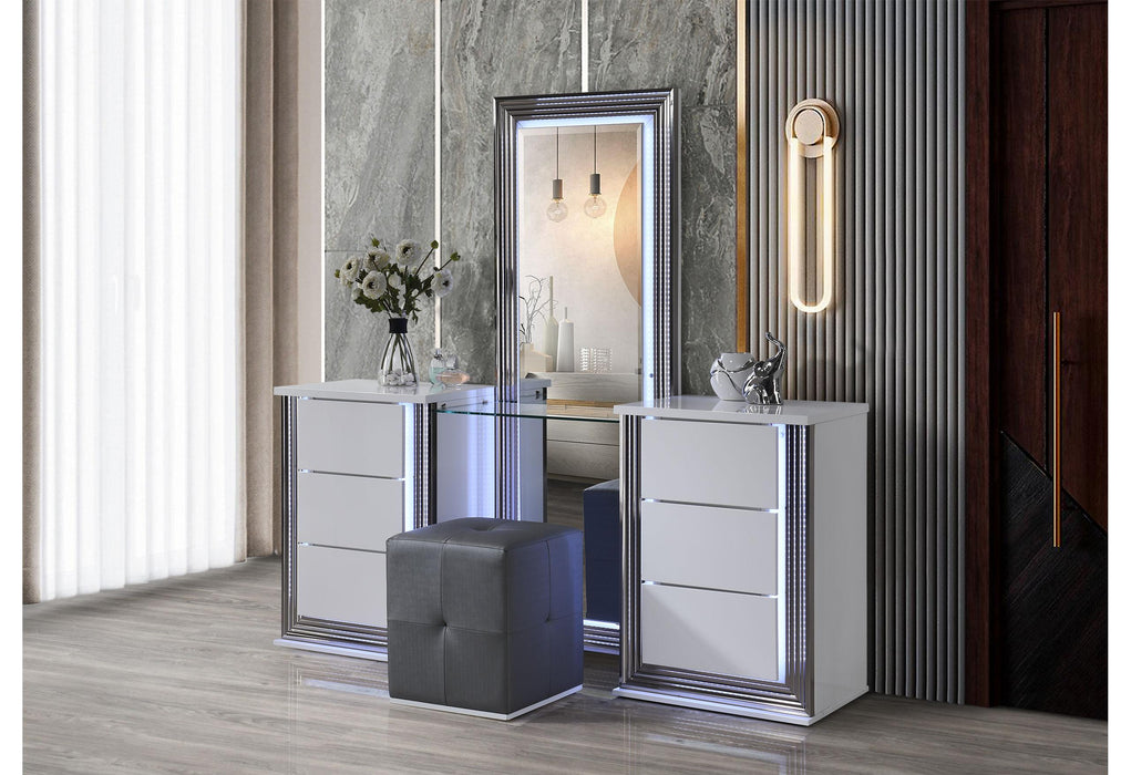 Ylime Vanity