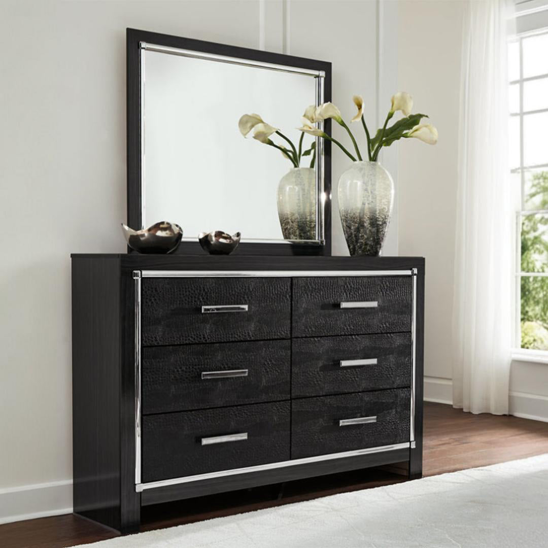 Kaydell Glam Upholstered Bedroom Set