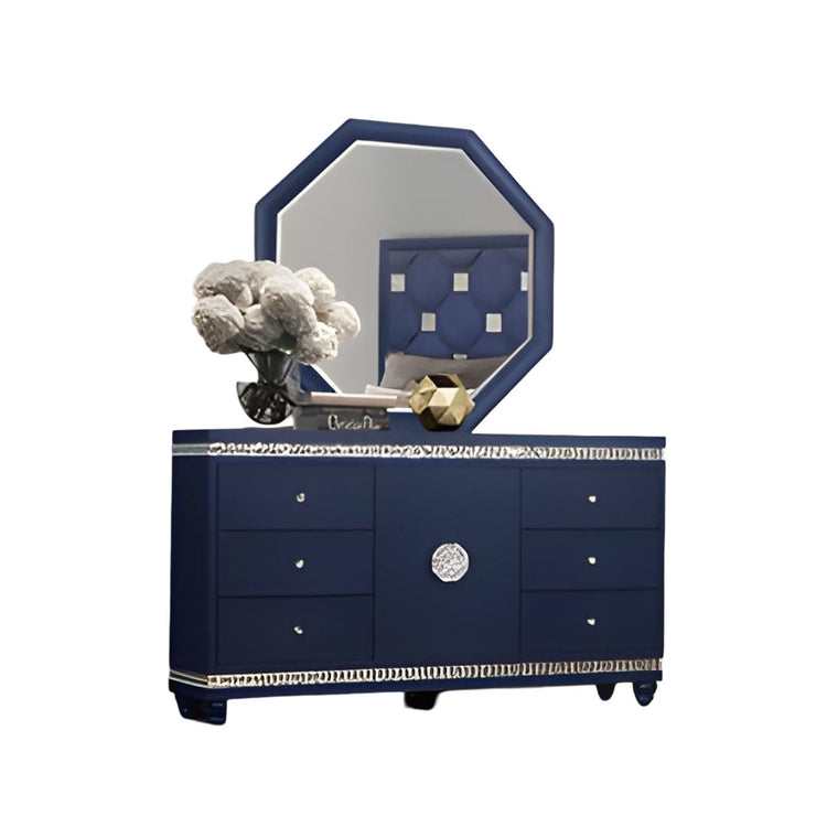 Kylie Dresser