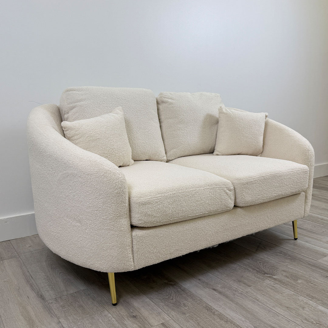 Formosa Loveseat